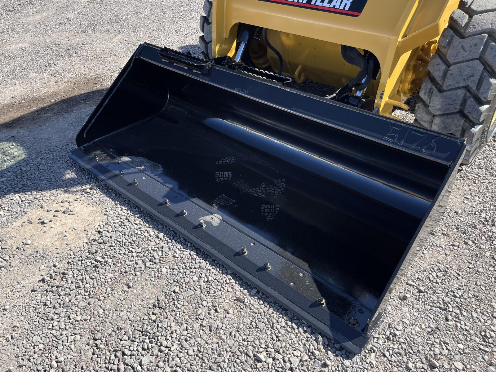 ./imagenes/INVOICE/2019/16921/CATERPILLAR 262D (7).JPG